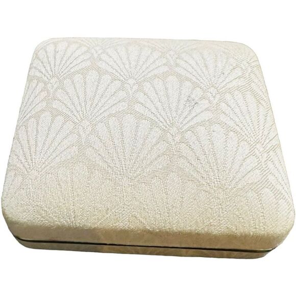 RICHELIEU NEW IN BOX Vintage Goldtone Curved Bar Pearl Brooch Earring Set Deadst - Picture 4 of 4